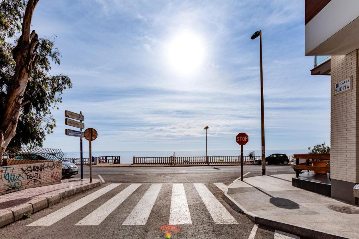 Nice Apartment With Terrace On The Los Locos Beach Torrevieja Exteriér fotografie